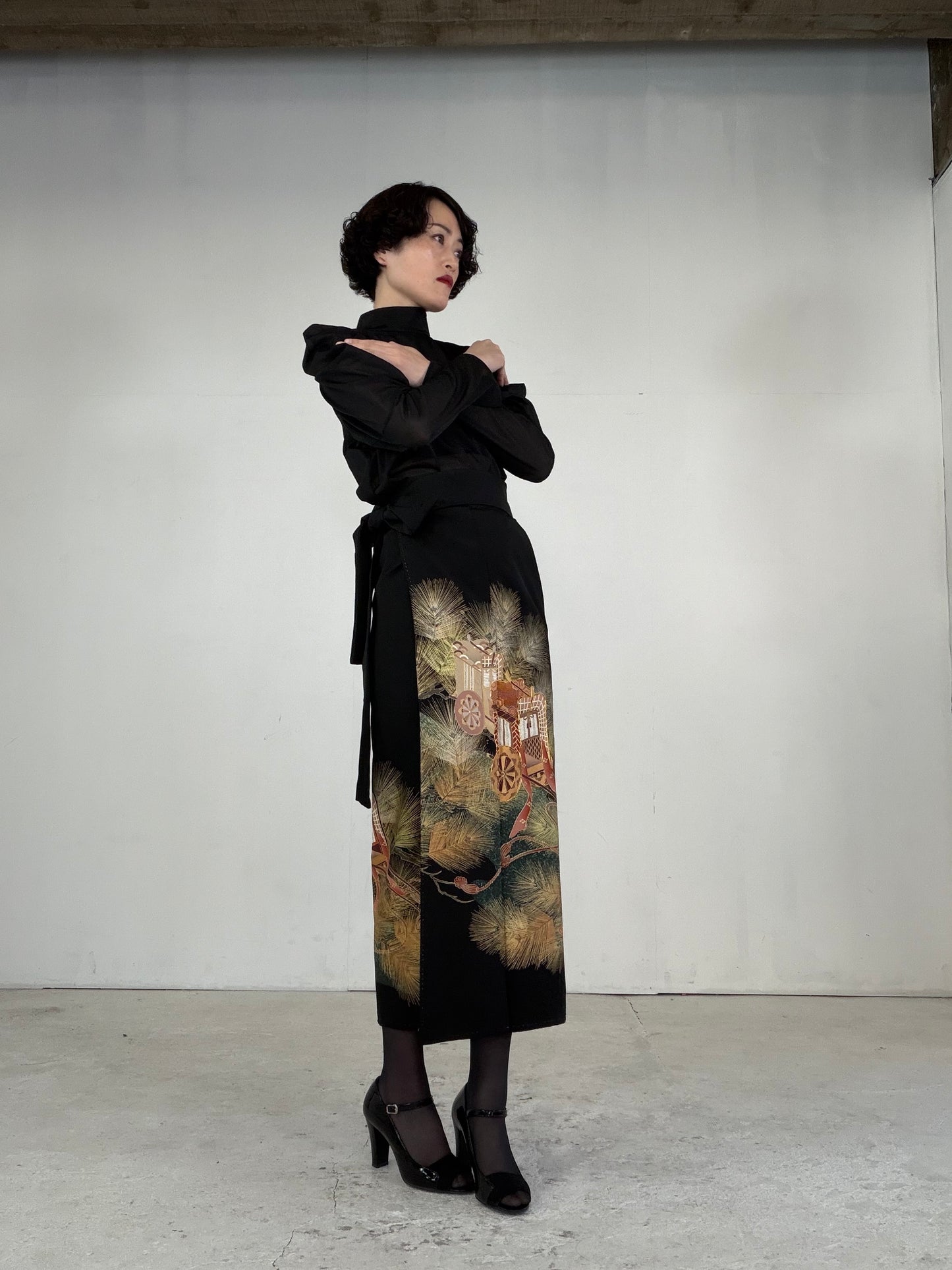 EDO-ZUMA SKIRT UPCYCLED FROM JAPANESE KIMONO "EDO045"