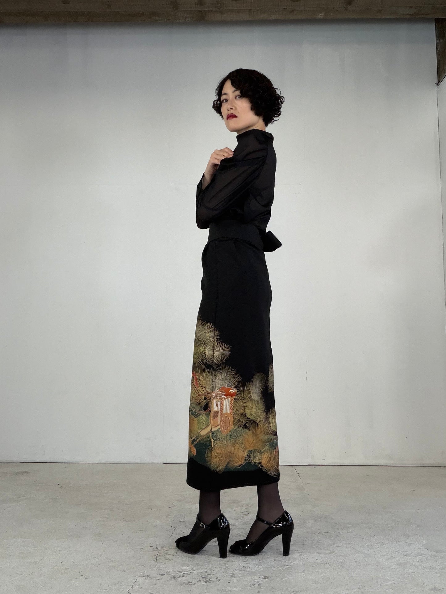 EDO-ZUMA SKIRT UPCYCLED FROM JAPANESE KIMONO "EDO045"