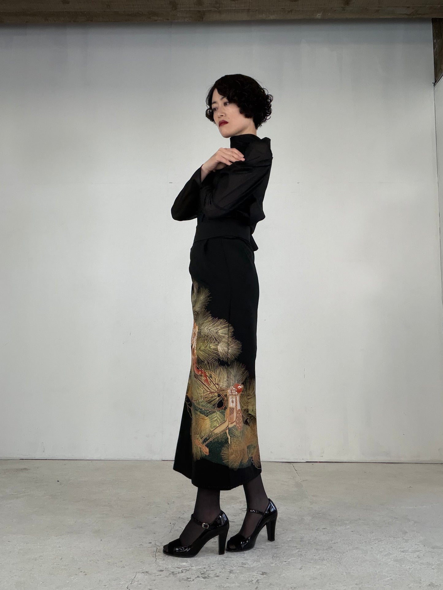 EDO-ZUMA SKIRT UPCYCLED FROM JAPANESE KIMONO "EDO045"