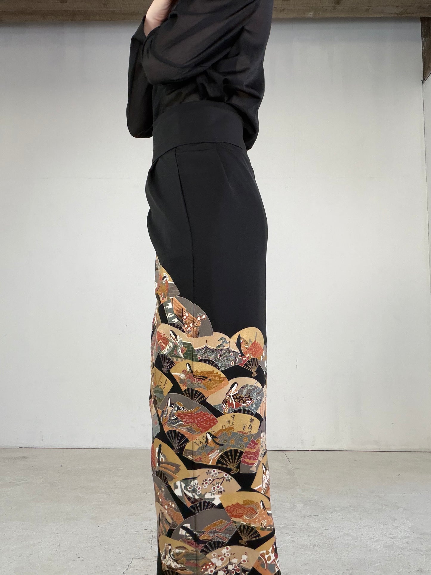 EDO-ZUMA SKIRT UPCYCLED FROM JAPANESE KIMONO "EDO048"