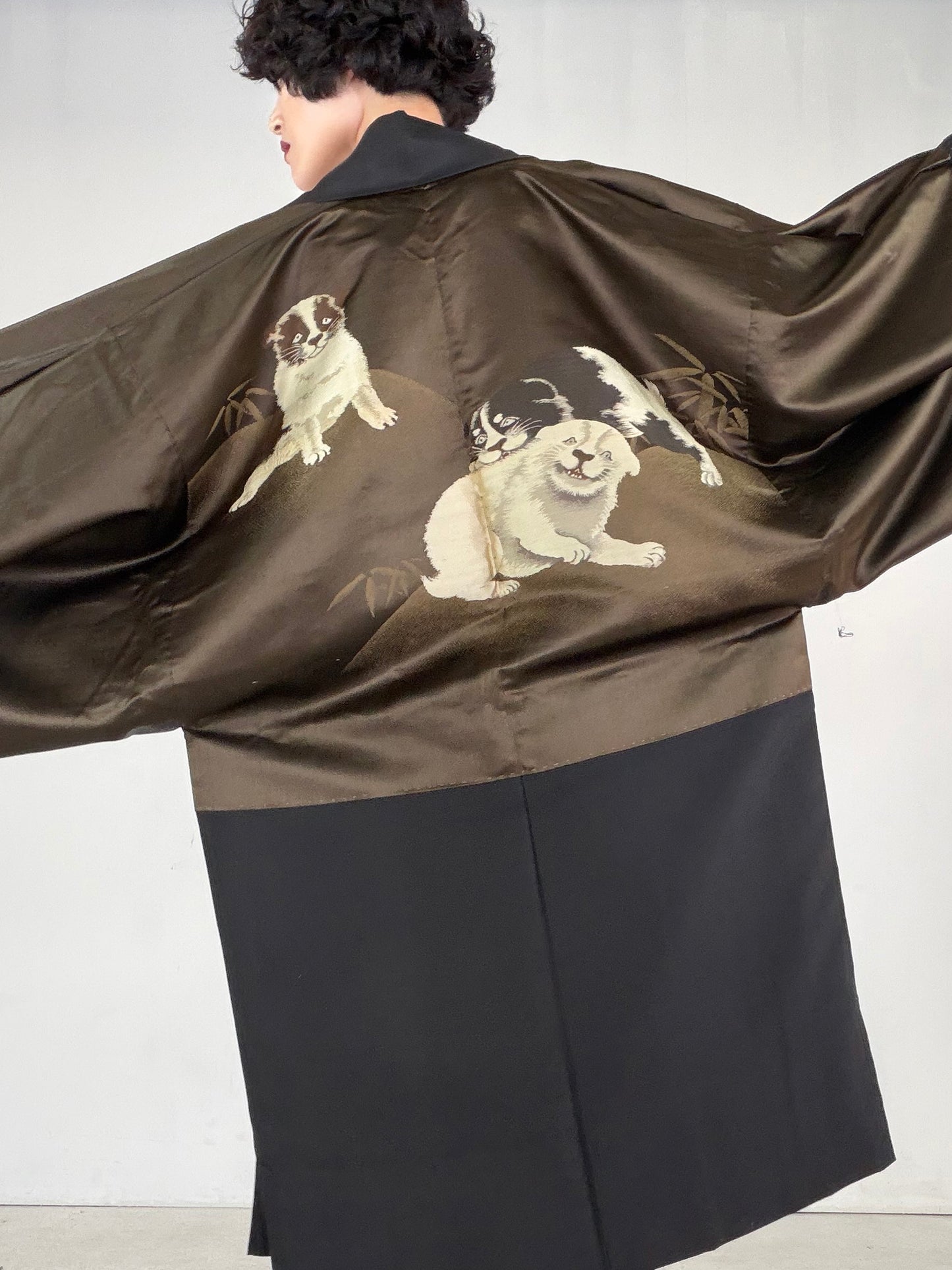 VINTAGE KUROMONTSUKI HAORI "KUR118"