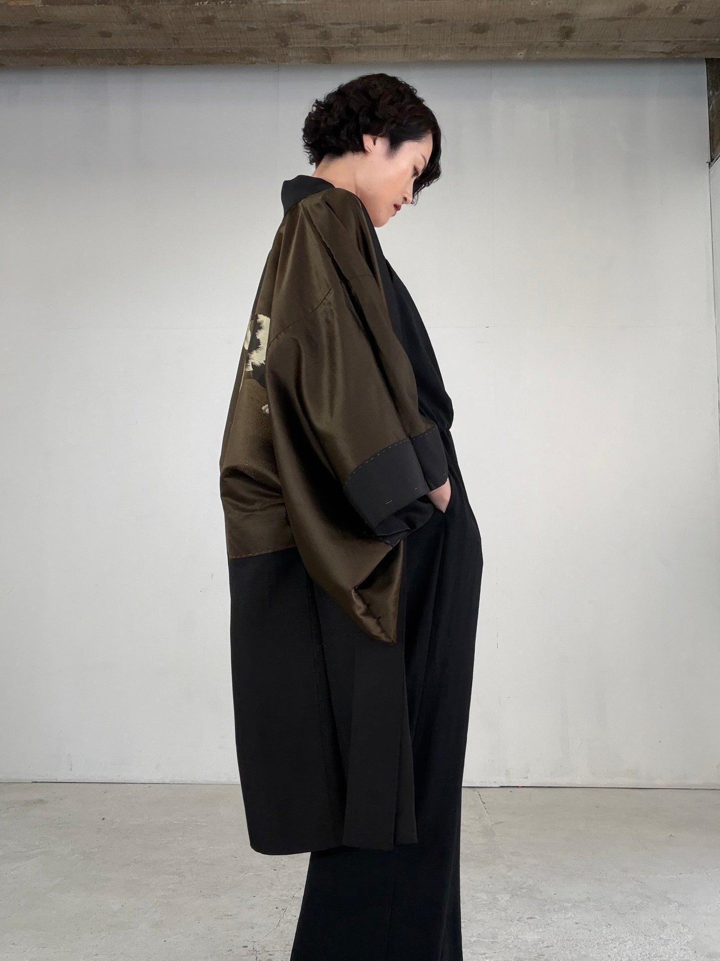 VINTAGE KUROMONTSUKI HAORI "KUR118"