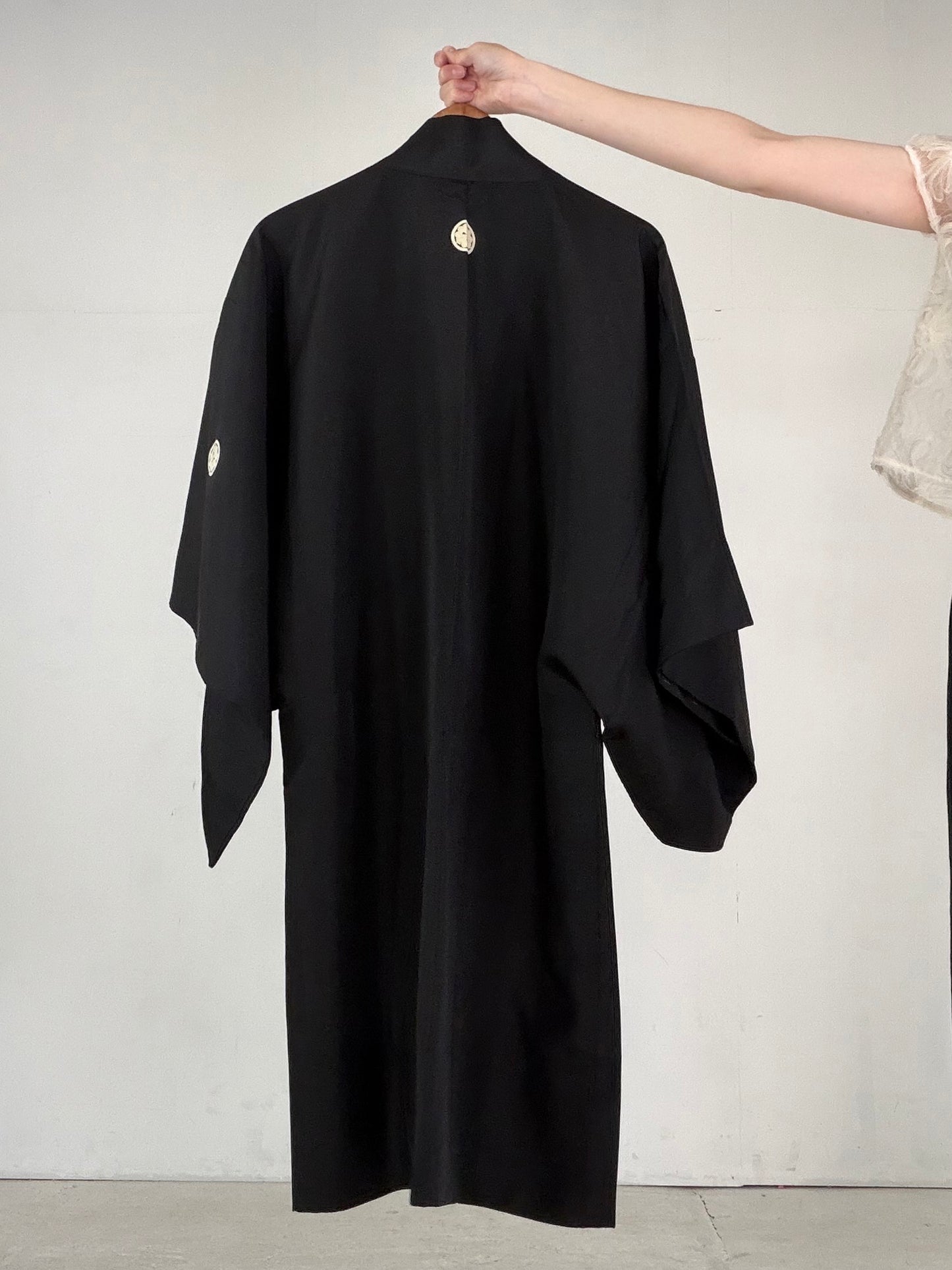 VINTAGE KUROMONTSUKI HAORI "KUR118"