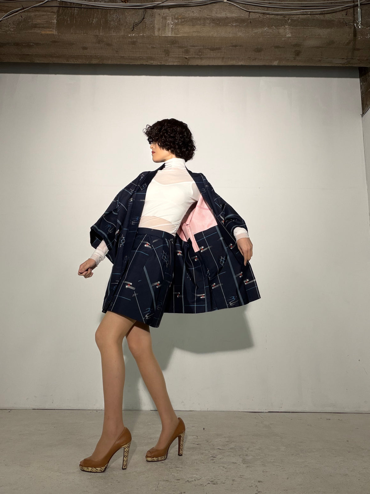 Vintage Tsumugi Haori & Kimono Skirt Set "SAI008 - US 6–8 / UK 10–12 / EU 38–40" — Upcycled from Japanese Kimono