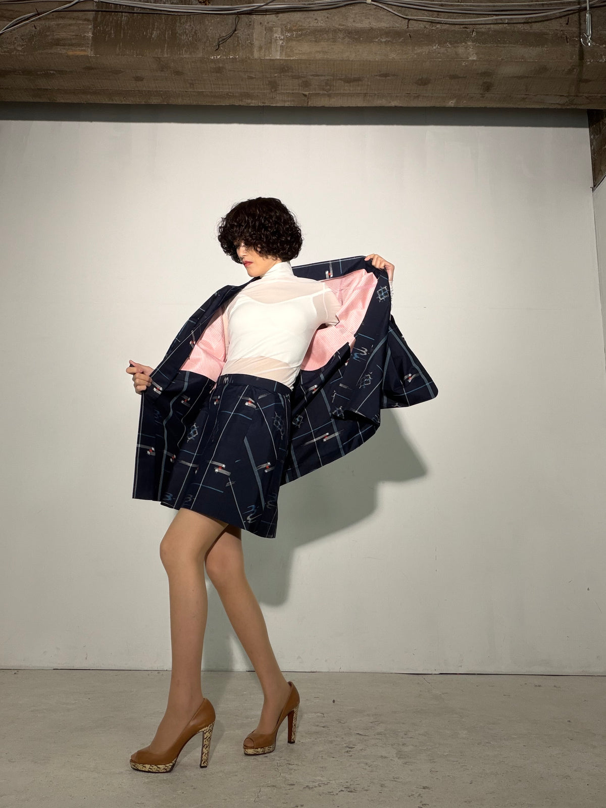 Vintage Tsumugi Haori & Kimono Skirt Set "SAI008 - US 6–8 / UK 10–12 / EU 38–40" — Upcycled from Japanese Kimono