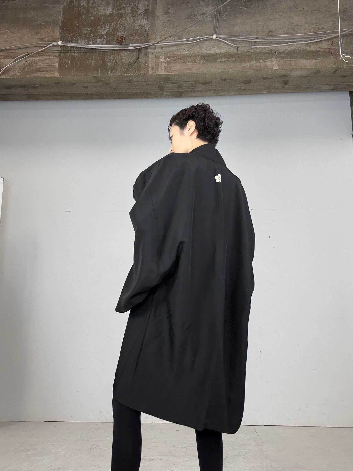 VINTAGE KUROMONTSUKI HAORI "dragon"