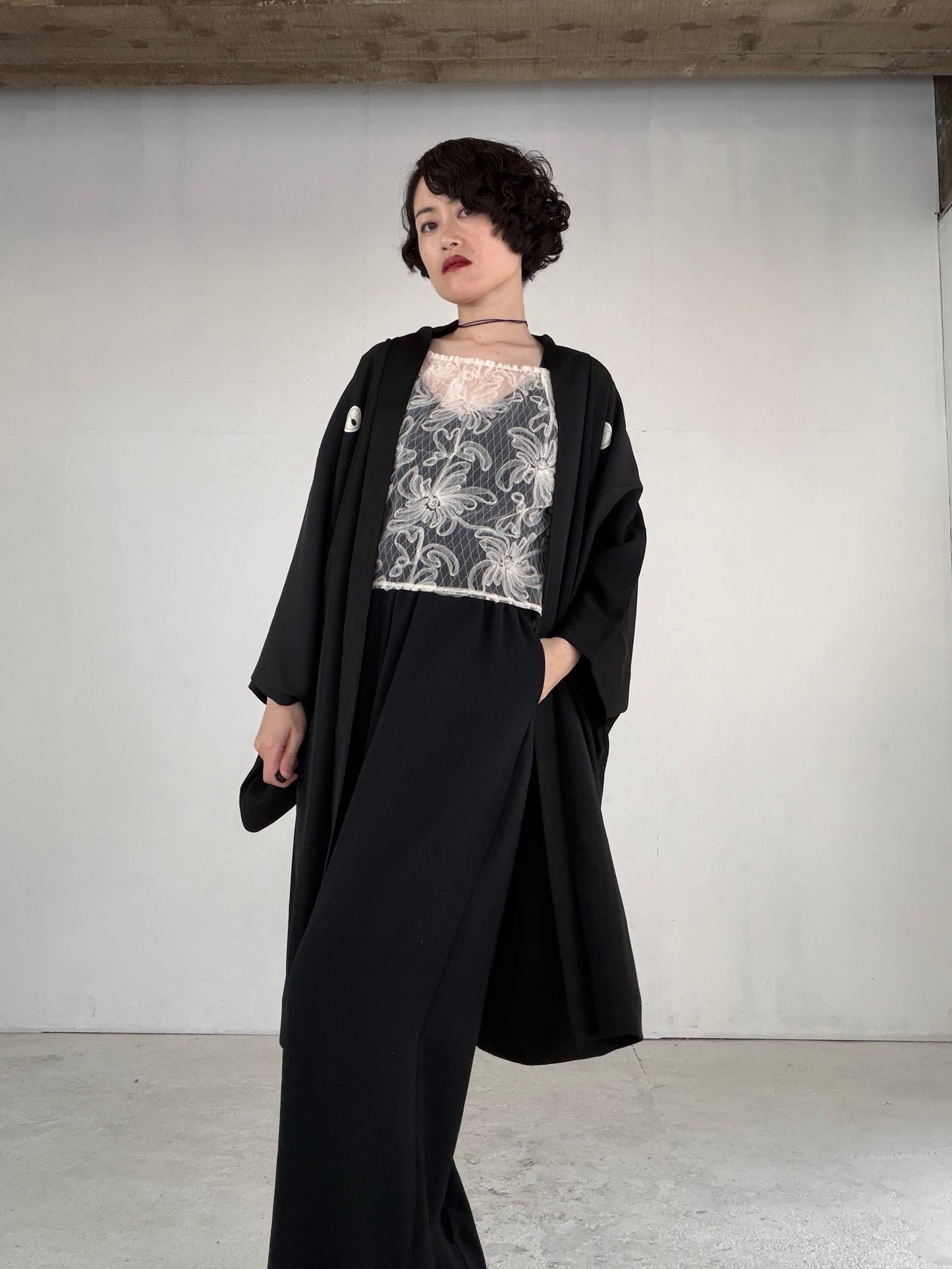 VINTAGE KUROMONTSUKI HAORI "maruni-daki-myoga, KUR111"