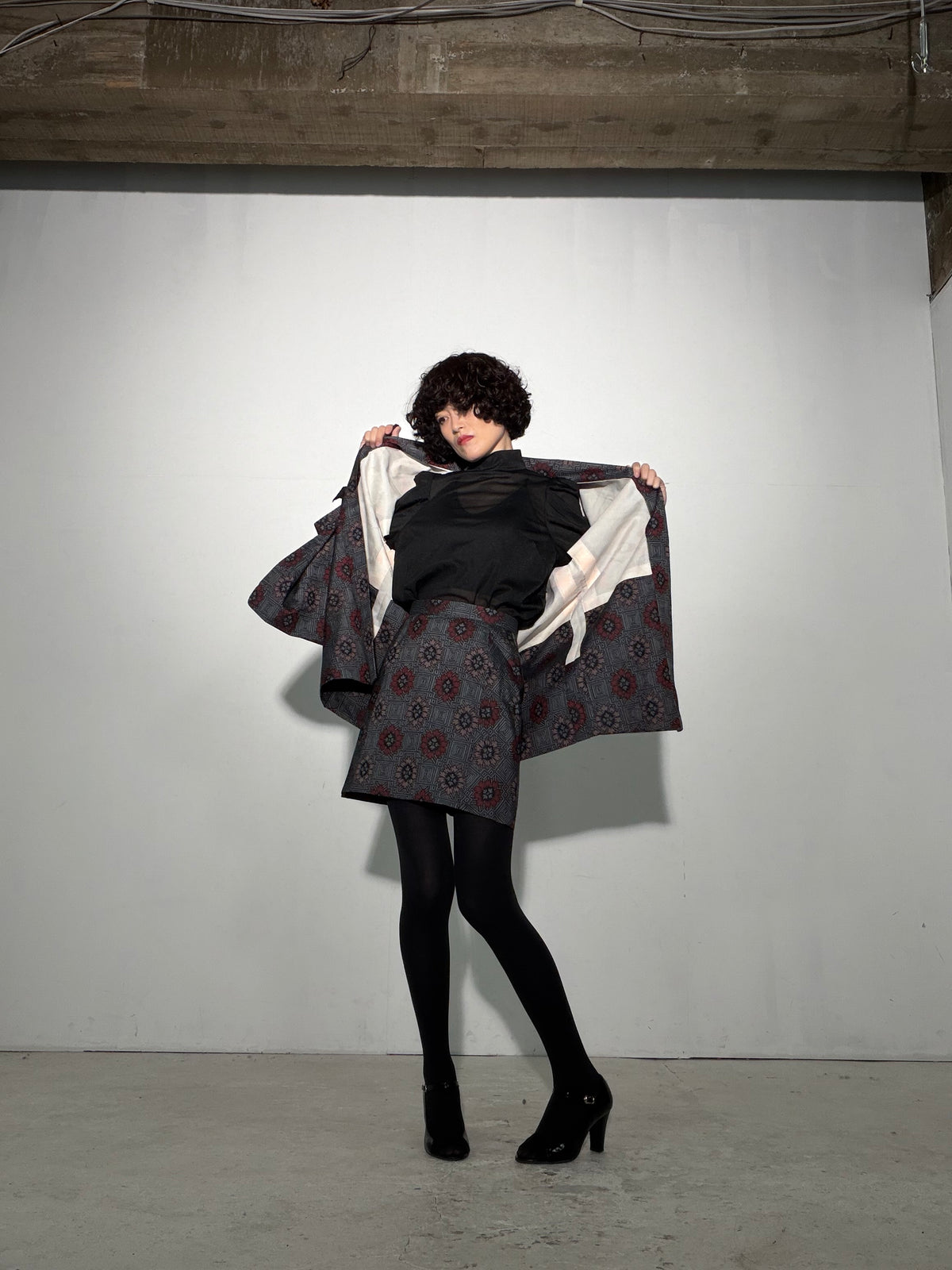 Vintage Tsumugi Haori & Kimono Skirt Set "SAI006 - approx. US 2–4 / UK 6–8 / EU 34–36" — Upcycled from Japanese Kimono