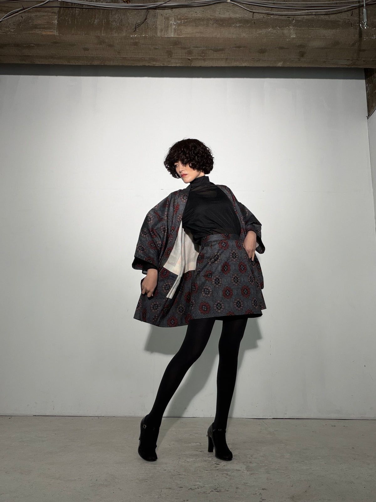 Vintage Tsumugi Haori & Kimono Skirt Set "SAI006 - approx. US 2–4 / UK 6–8 / EU 34–36" — Upcycled from Japanese Kimono
