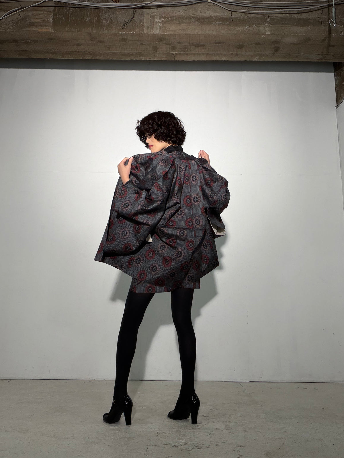 Vintage Tsumugi Haori & Kimono Skirt Set "SAI006 - approx. US 2–4 / UK 6–8 / EU 34–36" — Upcycled from Japanese Kimono