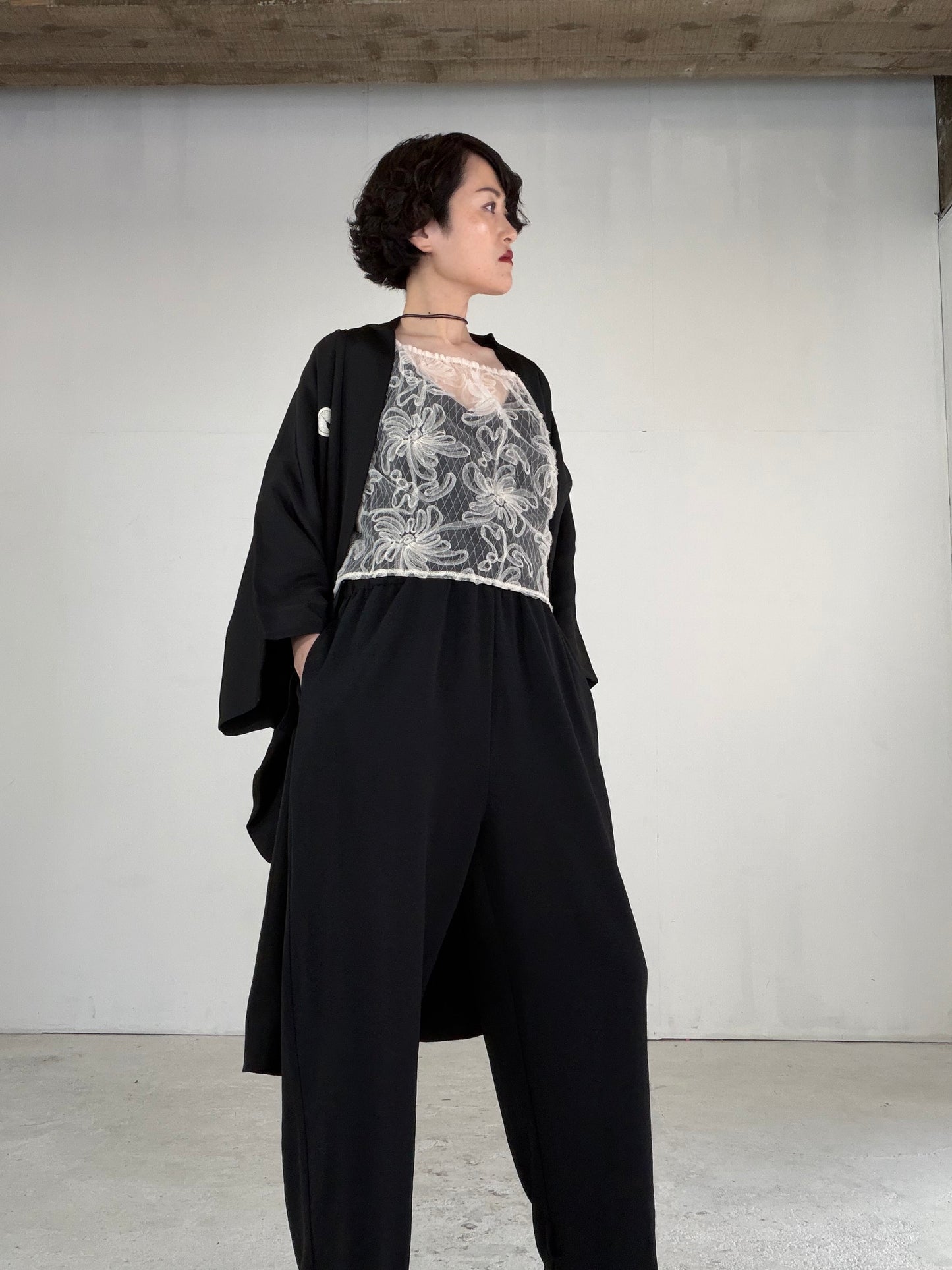 VINTAGE KUROMONTSUKI HAORI "maruni-daki-myoga, KUR111"