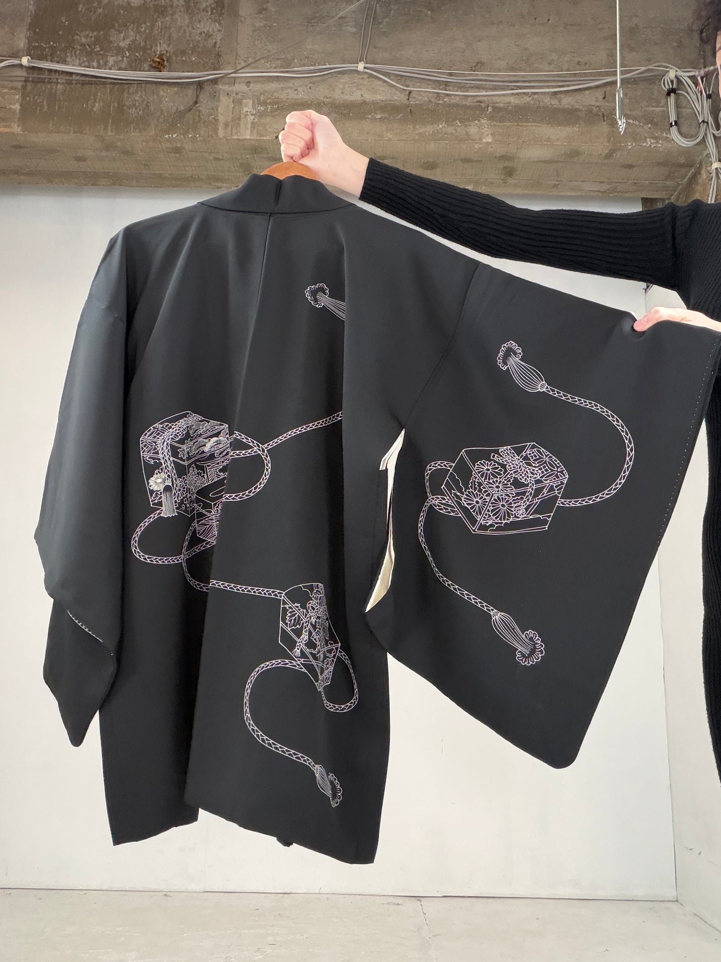 VINTAGE BLACK HAORI "BLK104"