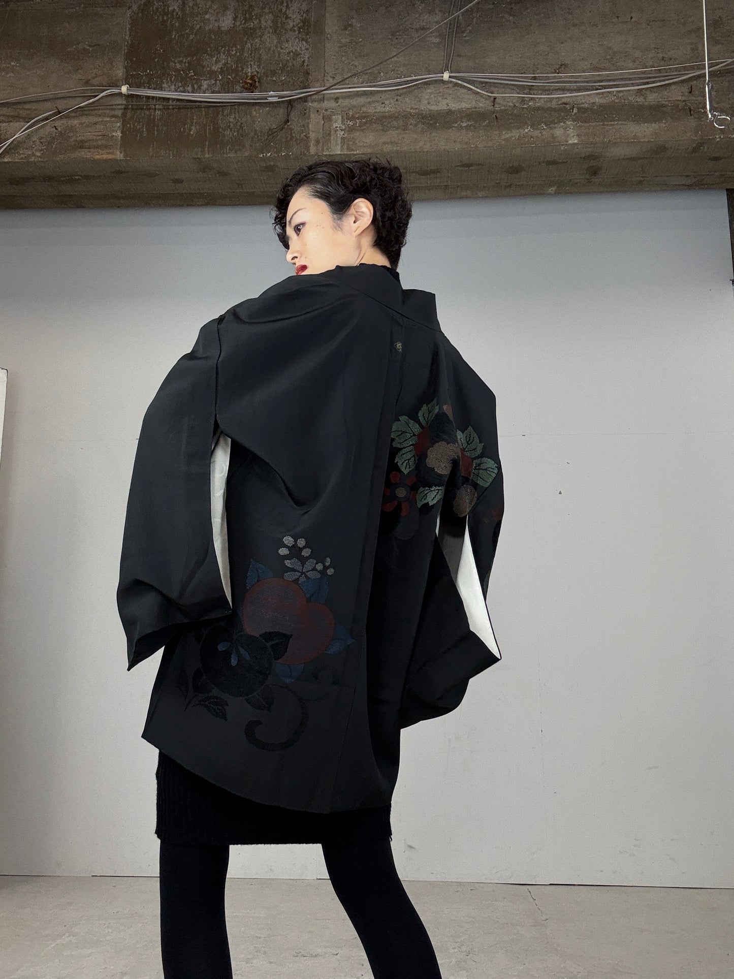 VINTAGE BLACK HAORI "tachibana, antique"