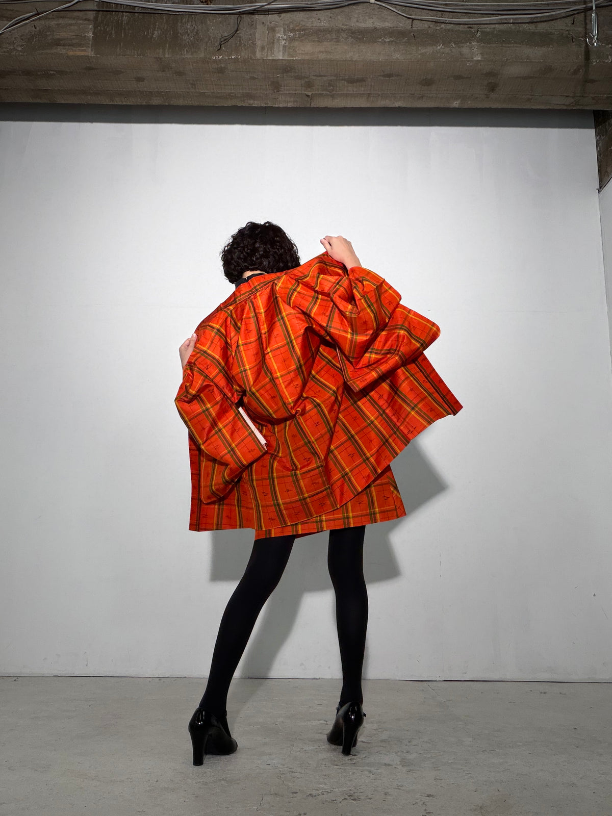 Vintage Tsumugi Haori & Kimono Skirt Set "SAI009 - US 6–8 / UK 10–12 / EU 38–40" — Upcycled from Japanese Kimono