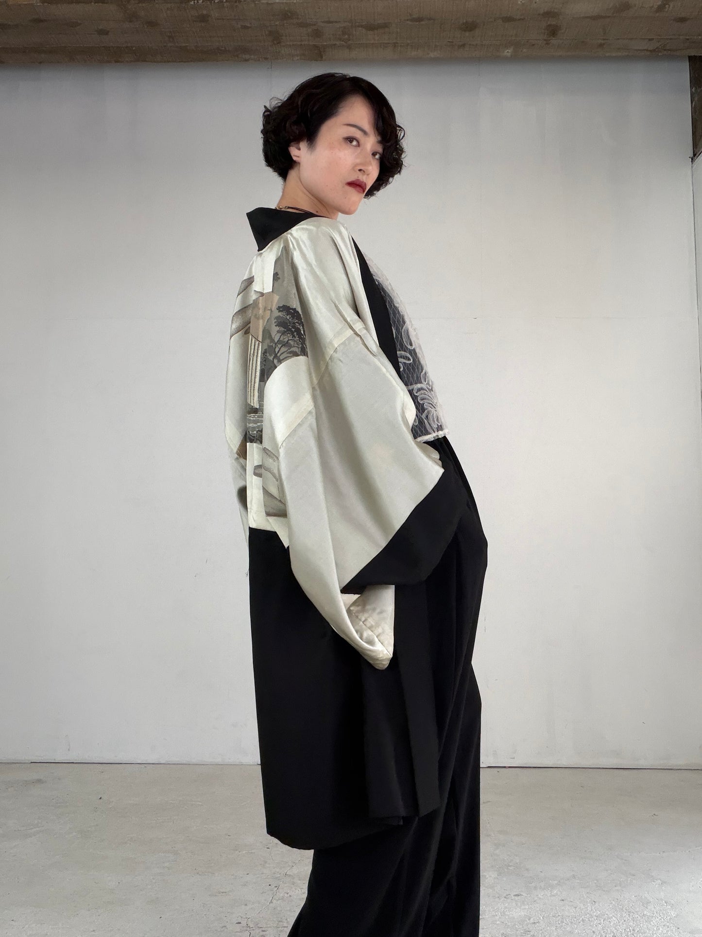 VINTAGE KUROMONTSUKI HAORI "fune, KUR115" *high-damage *hari-mon