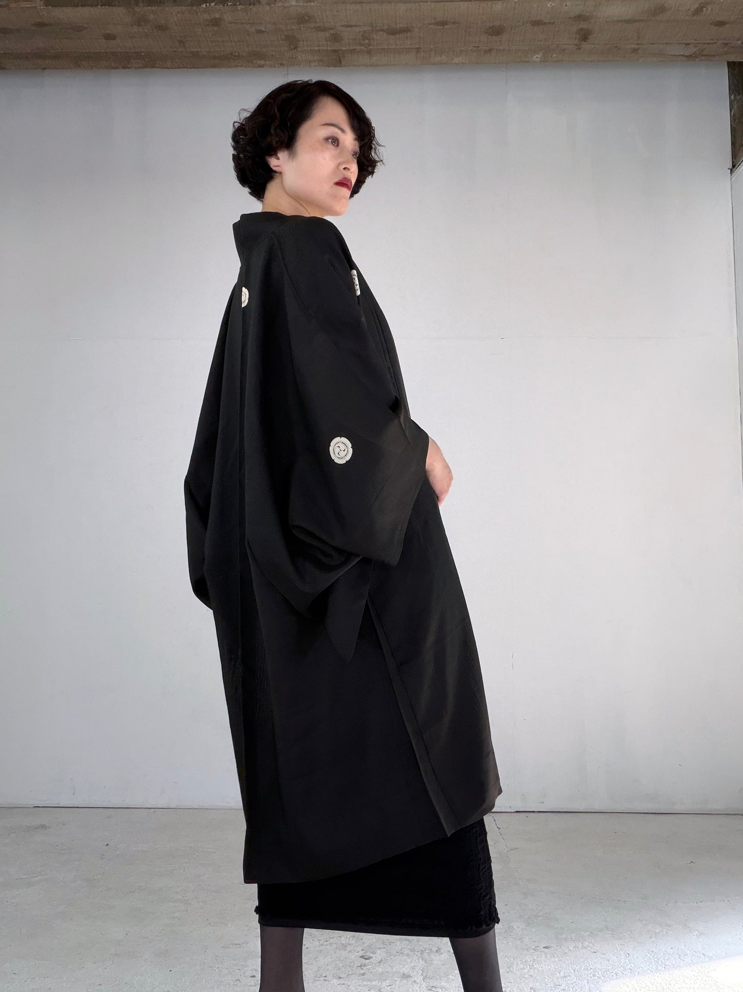 VINTAGE BLACK HAORI SHEER “ro, men's Montsuki, goka-ni-hidari-mitsudomoe, SHH052"