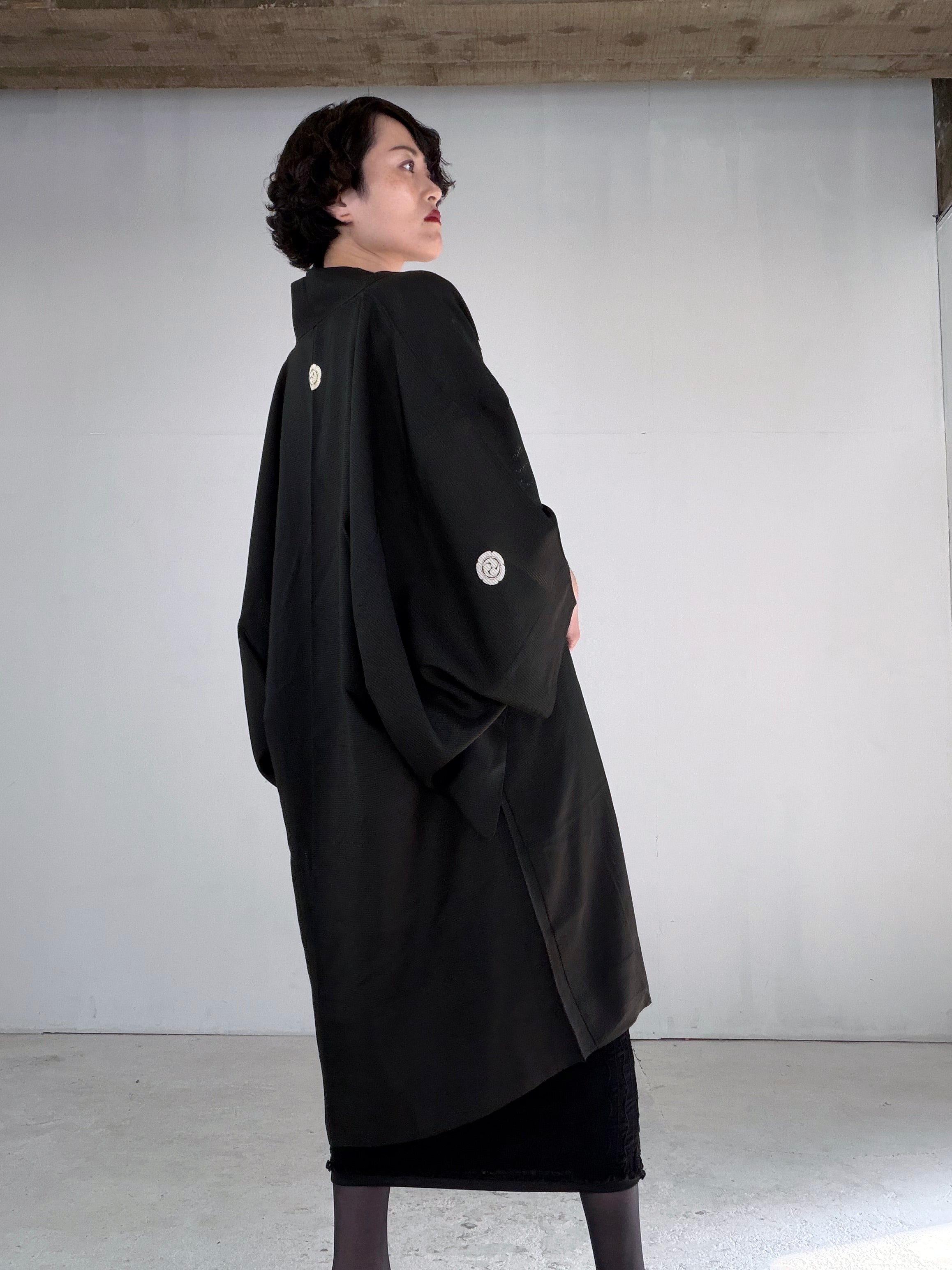 VINTAGE BLACK HAORI SHEER “ro, men's Montsuki, goka-ni-hidari