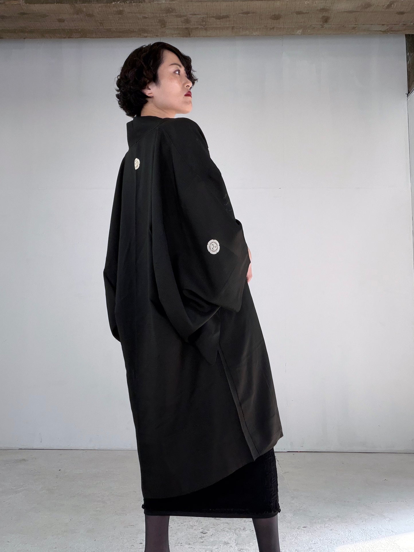 VINTAGE BLACK HAORI SHEER “ro, men's Montsuki, goka-ni-hidari-mitsudomoe, SHH052"