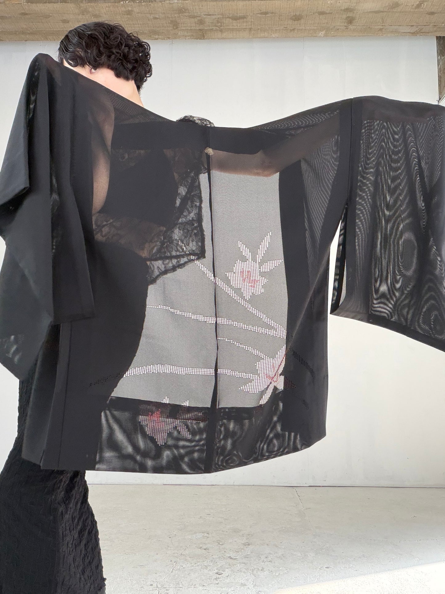 VINTAGE BLACK HAORI SHEER “ro, haba, tsutakamon, SHH043" *damage
