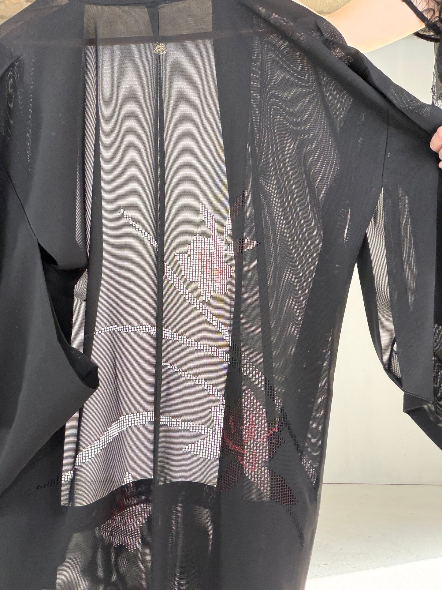 VINTAGE BLACK HAORI SHEER “ro, haba, tsutakamon, SHH043" *damage