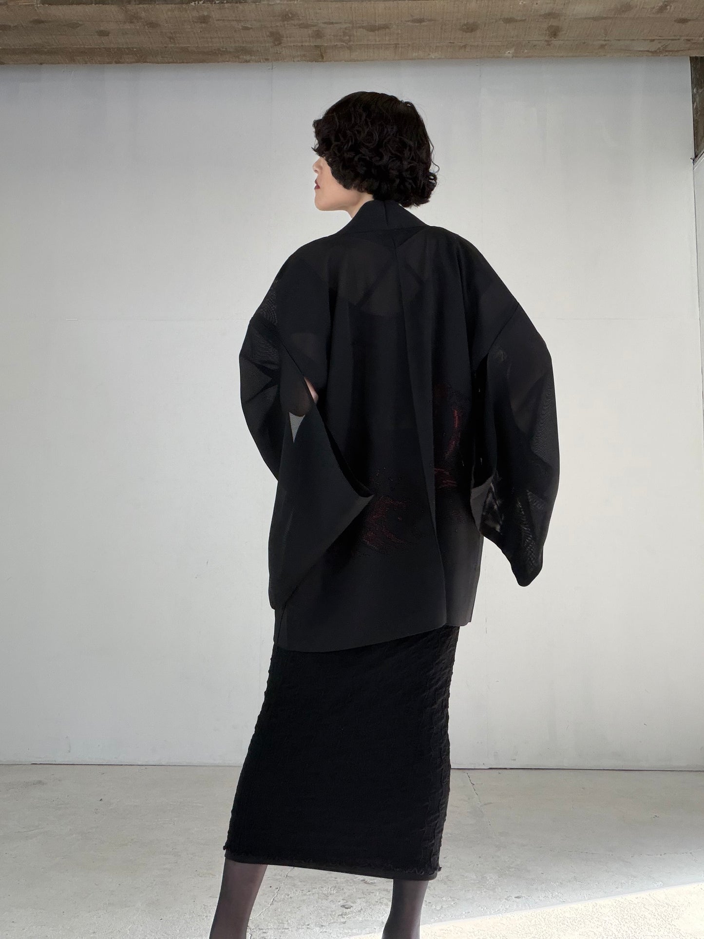 VINTAGE BLACK HAORI SHEER “ro, red-nami, SHH045"