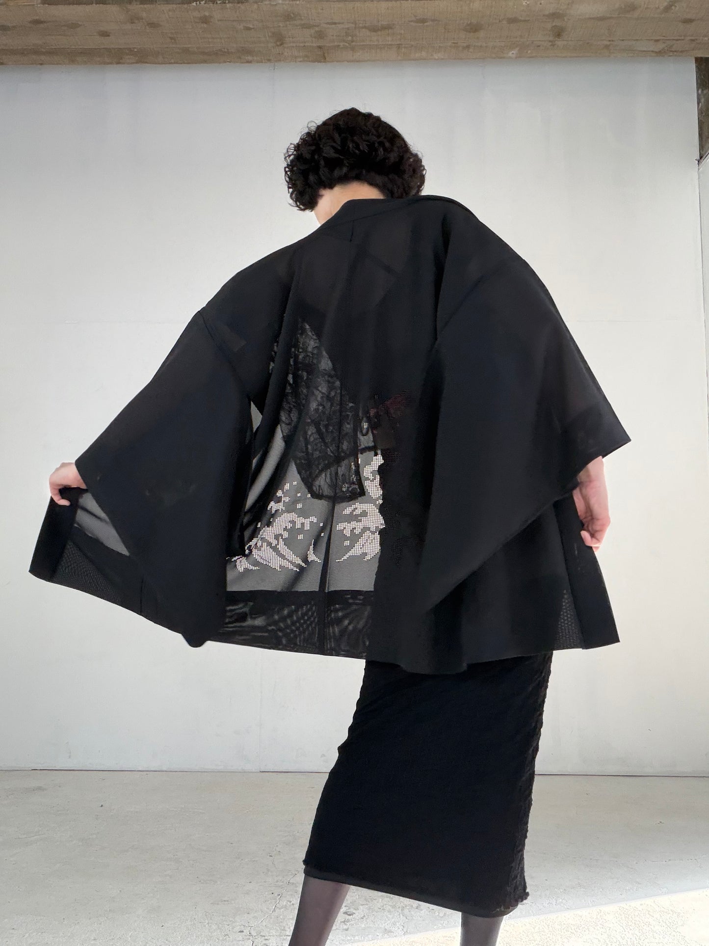 VINTAGE BLACK HAORI SHEER “ro, red-nami, SHH045"