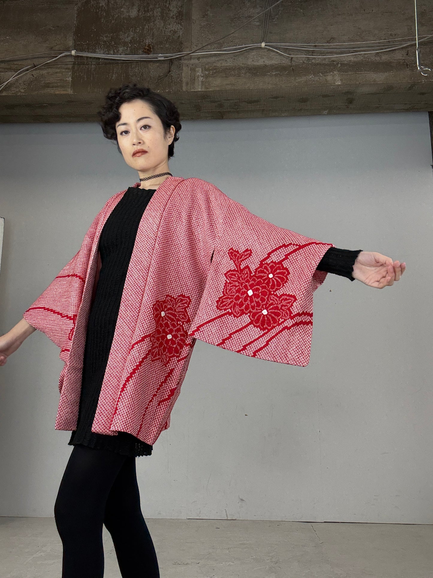 VINTAGE SHIBORI HAORI "red, flower"