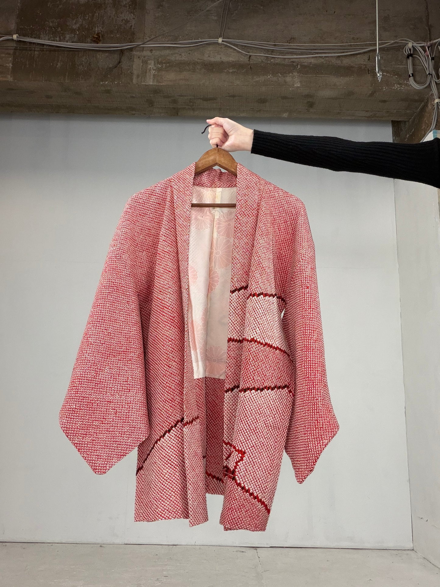 VINTAGE SHIBORI HAORI "matsu-pink, SIB101"*damage