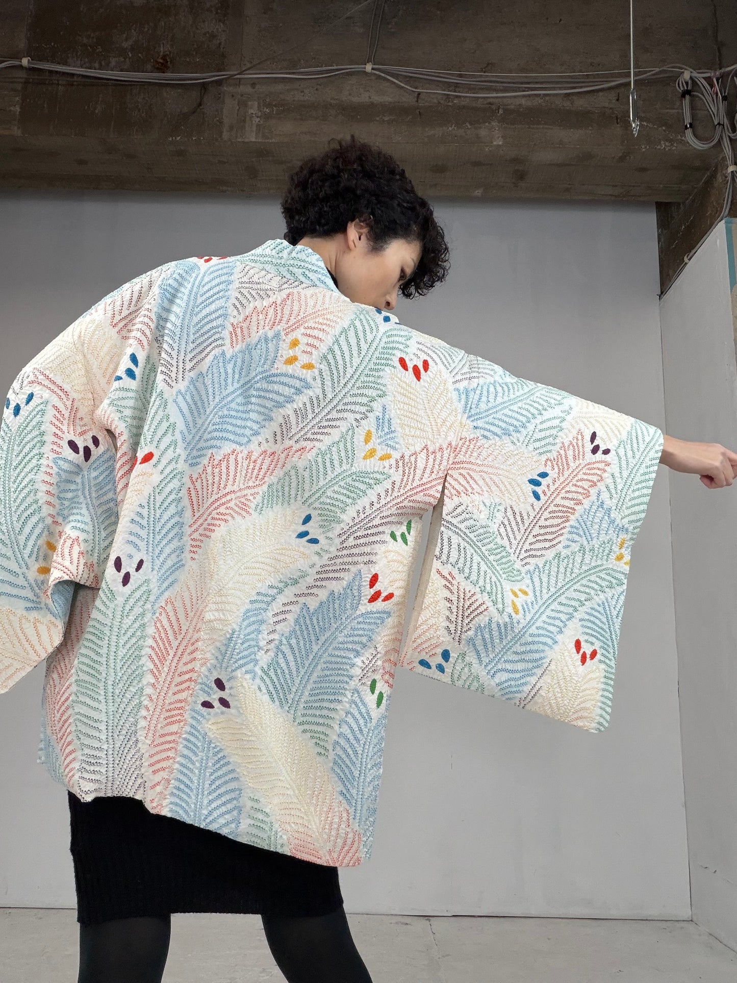 VINTAGE SHIBORI HAORI "kujyaku, SIB105"