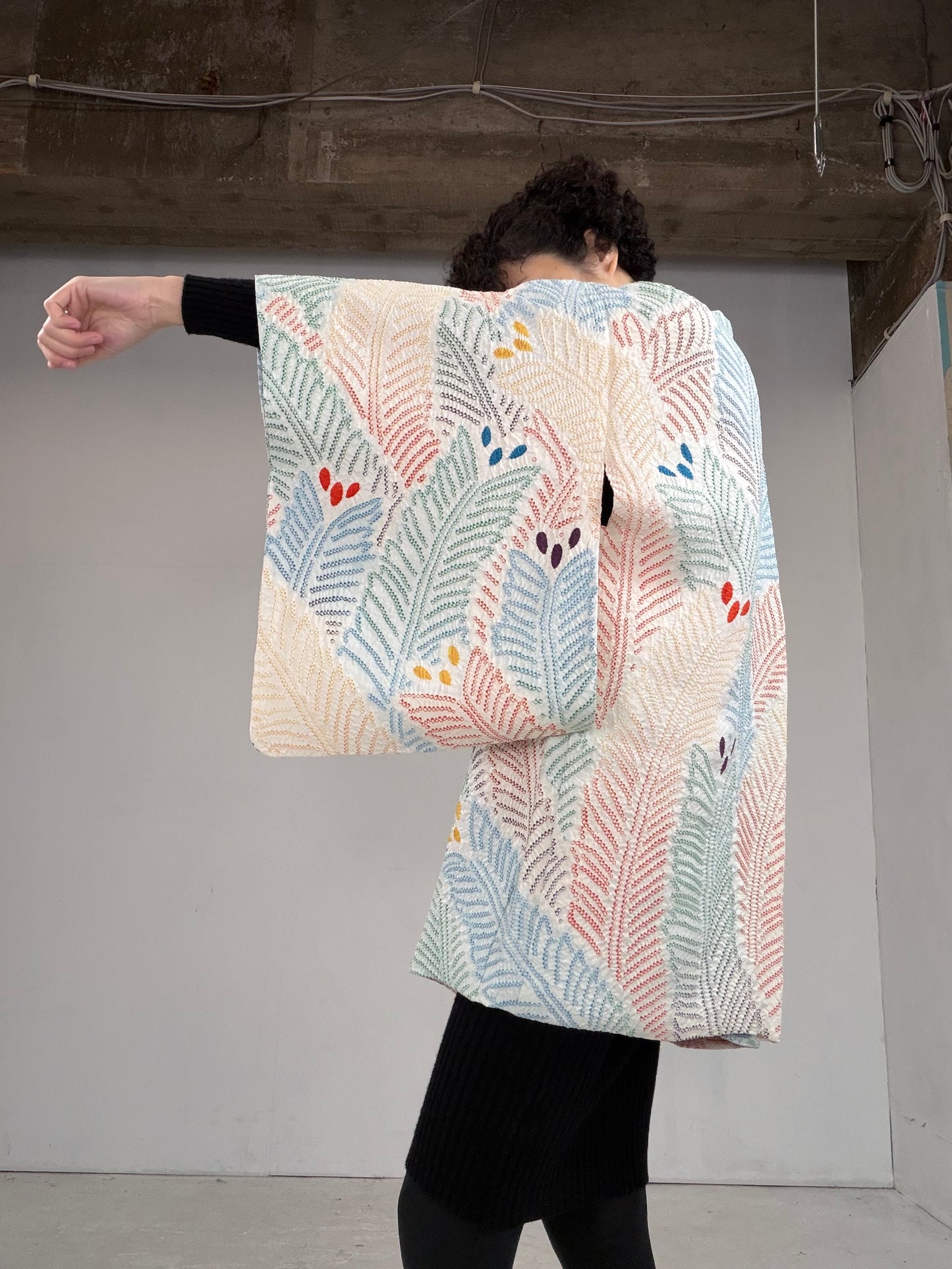 VINTAGE SHIBORI HAORI "kujyaku, SIB105"