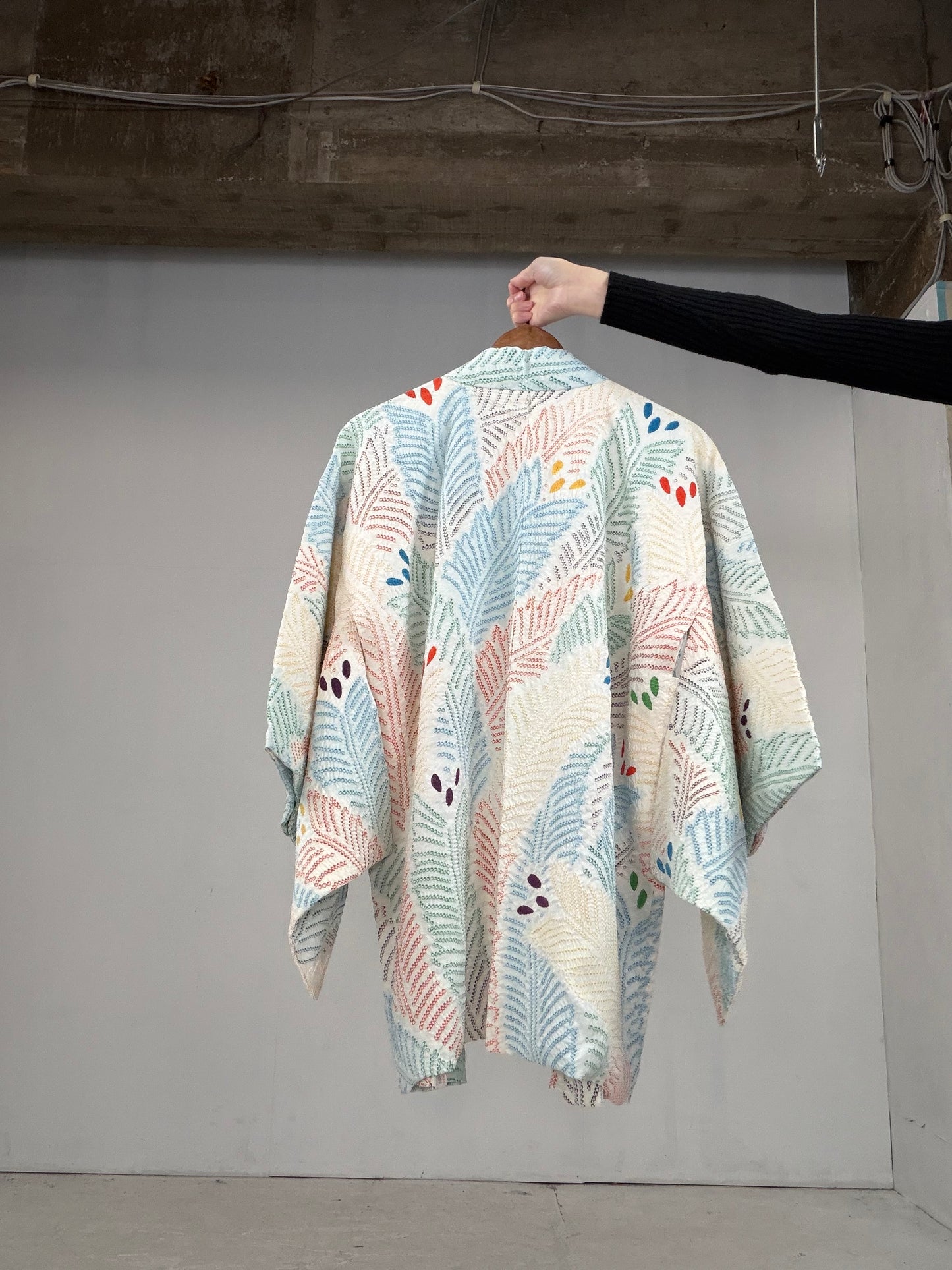 VINTAGE SHIBORI HAORI "kujyaku, SIB105"