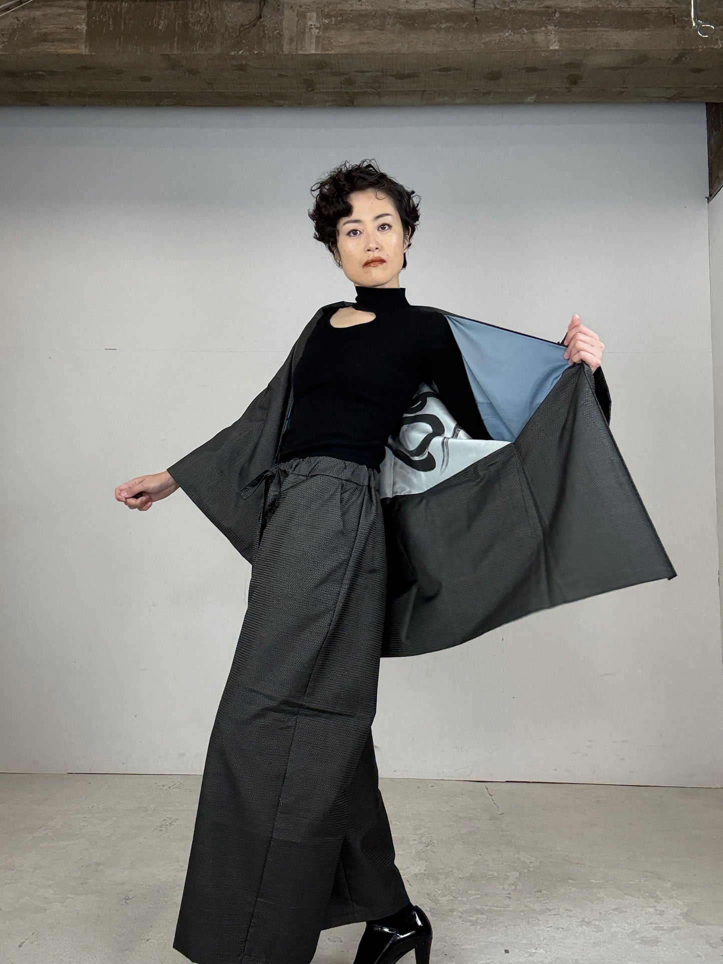 Oshima Tsumugi HAORI  and KIMONO elastic waist pants(large size) upcycled from Japanese kimono(Unisex)"DARUMA"