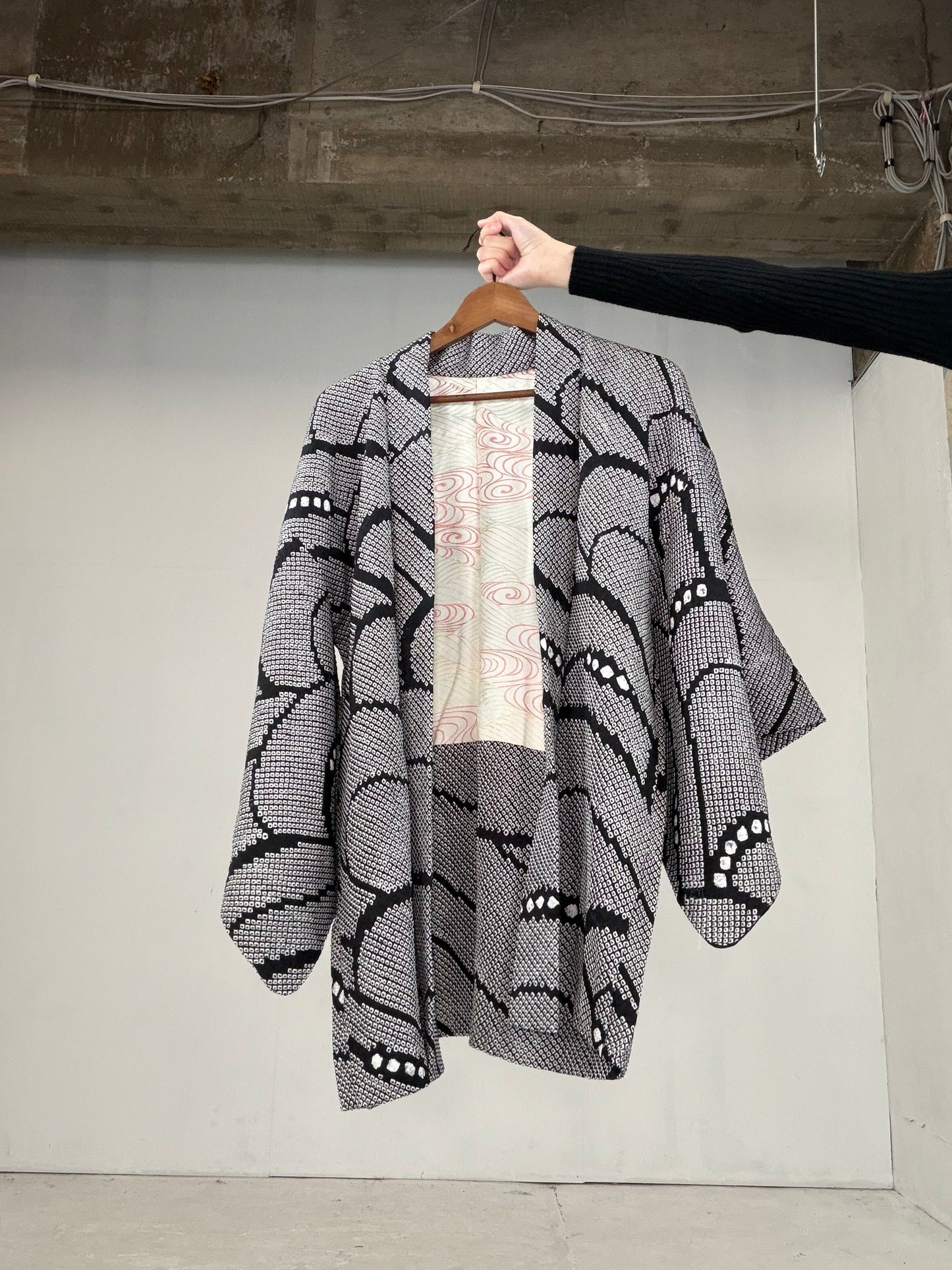 VINTAGE SHIBORI HAORI "hanen, SIB108"