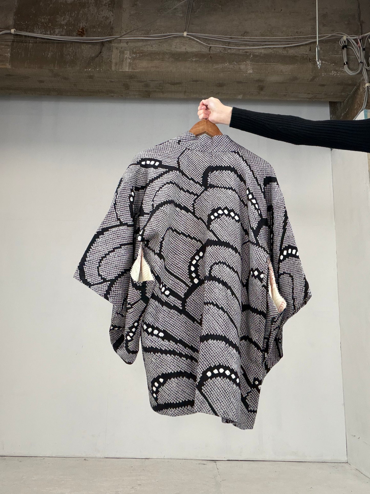 VINTAGE SHIBORI HAORI "hanen, SIB108"