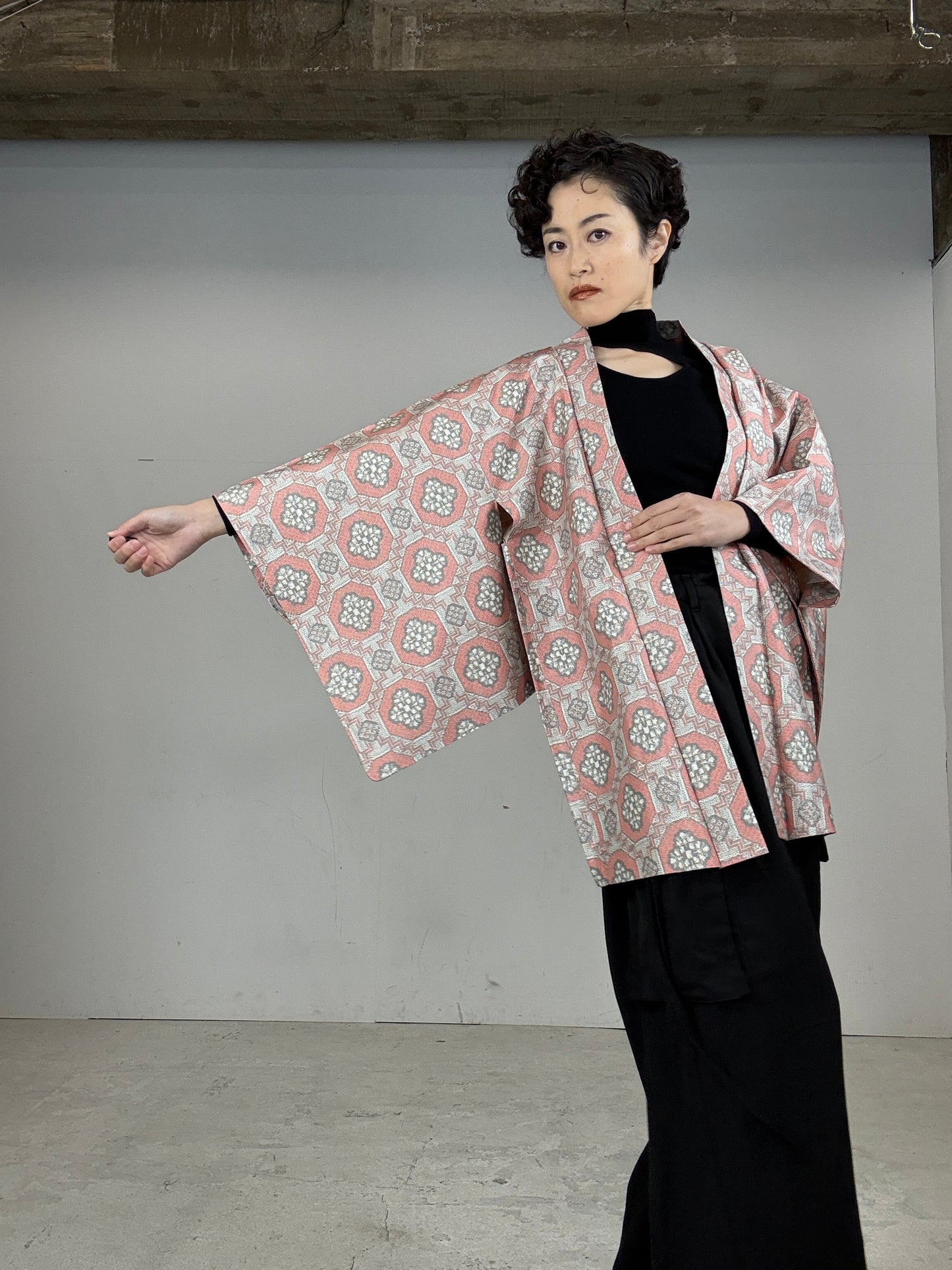 VINTAGE KAWAII HAORI "tsumugi, pink"