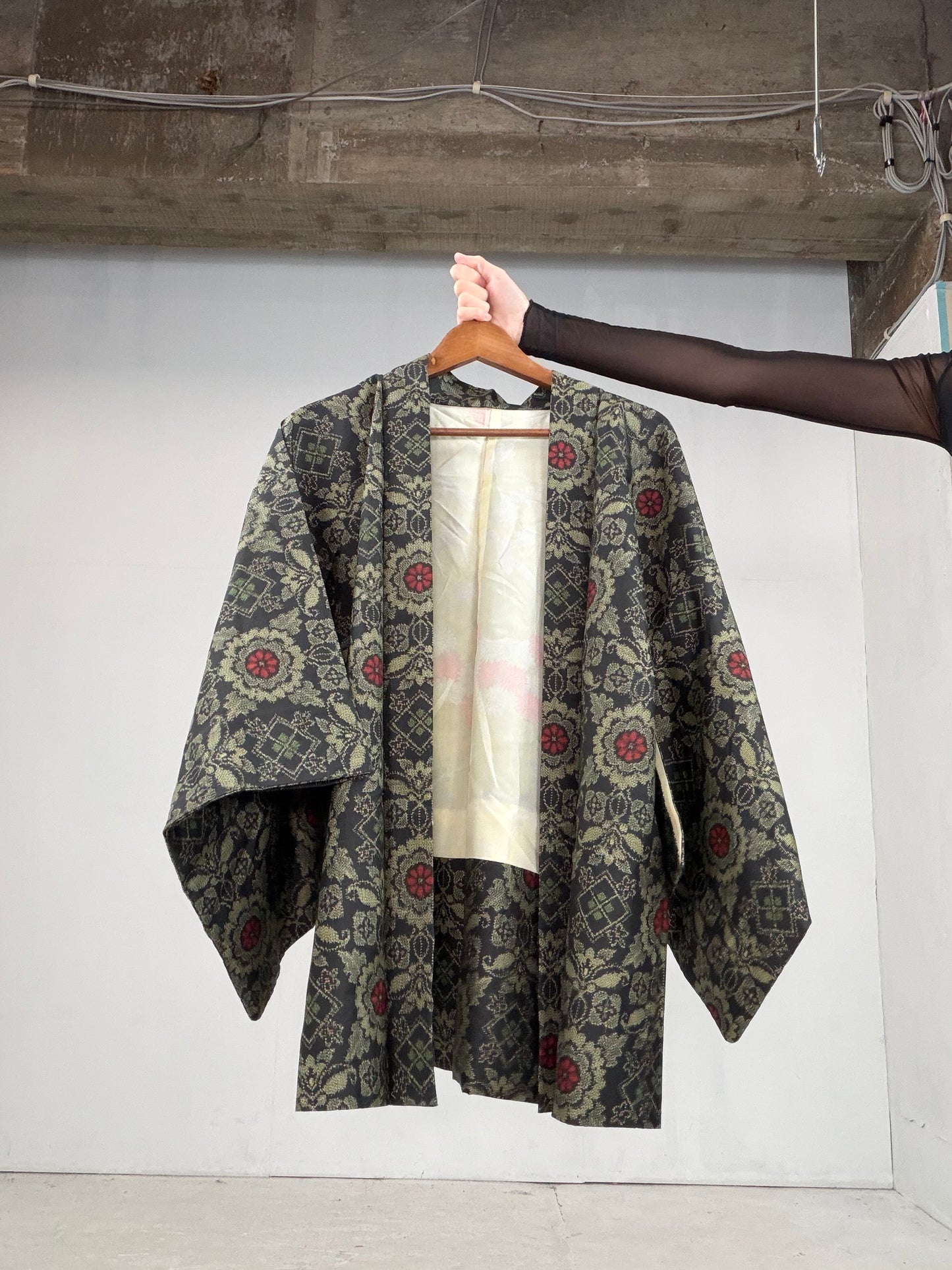 VINTAGE KAWAII HAORI "tsumugi, KAW103"