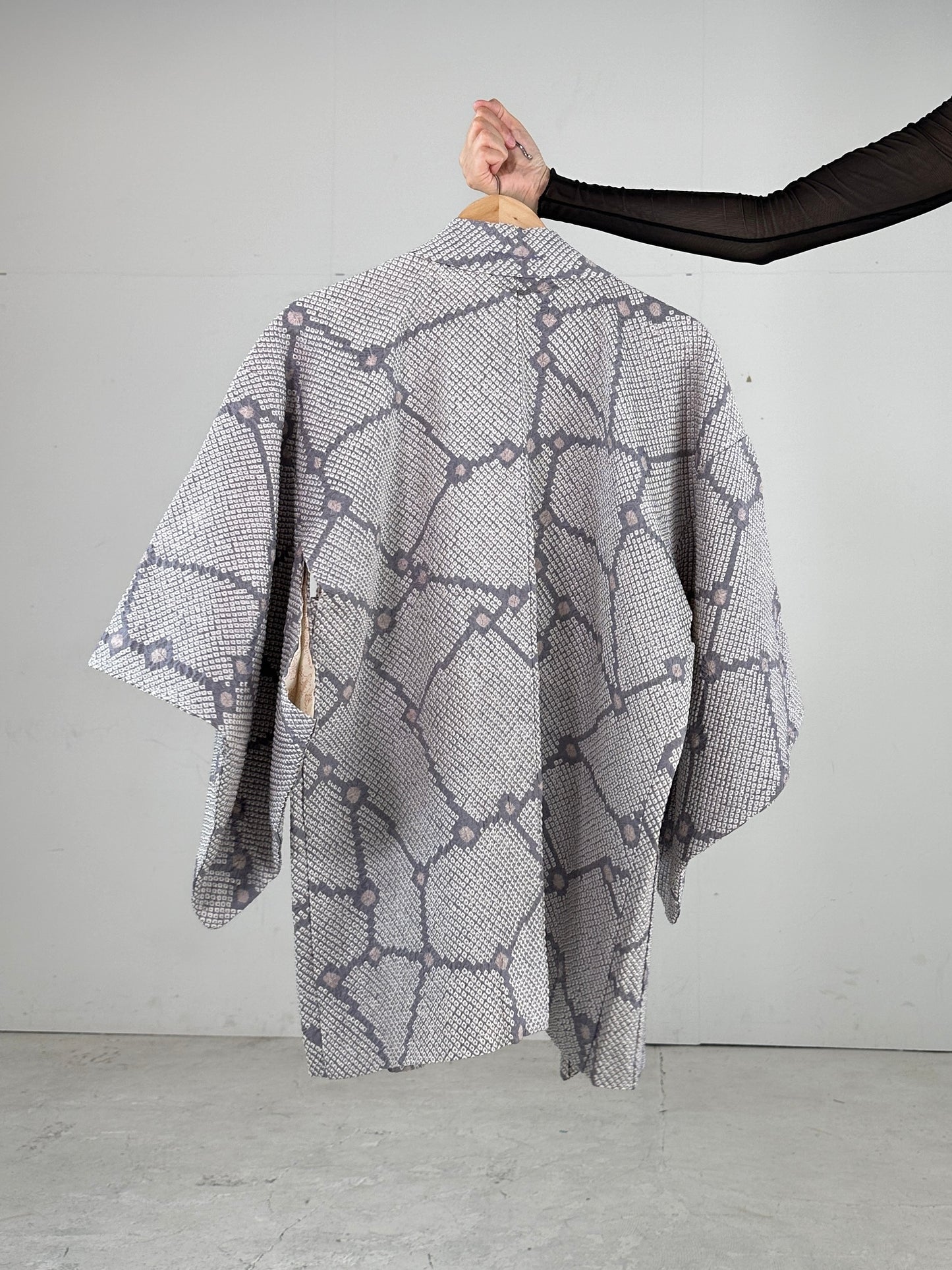 VINTAGE SHIBORI HAORI usunezu