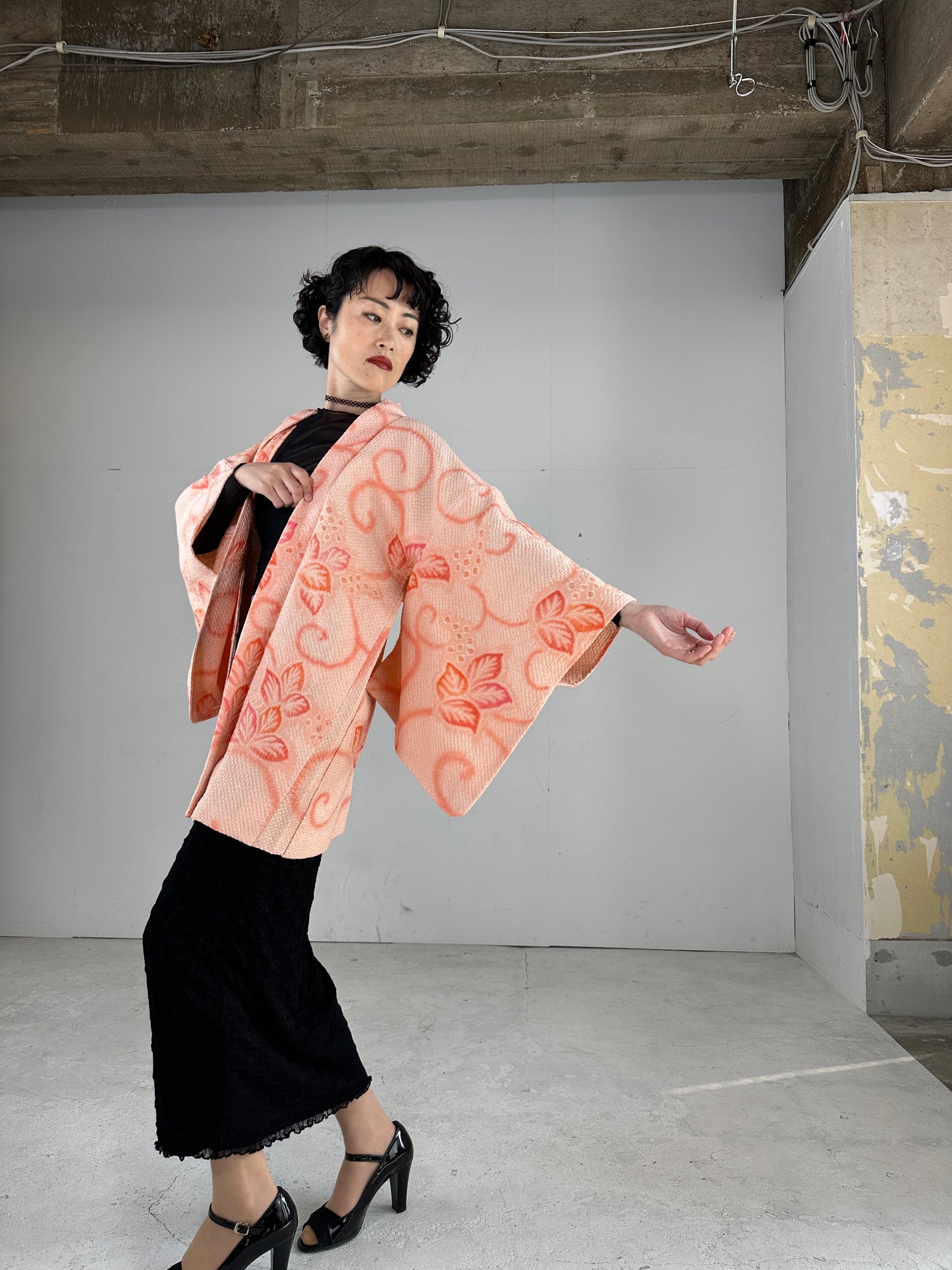 VINTAGE SHIBORI HAORI karakusa