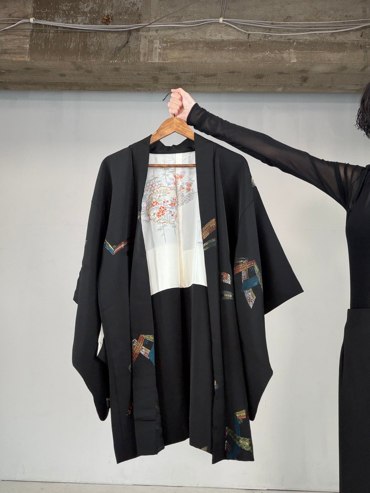 VINTAGE BLACK HAORI  "noshi, BLK119"
