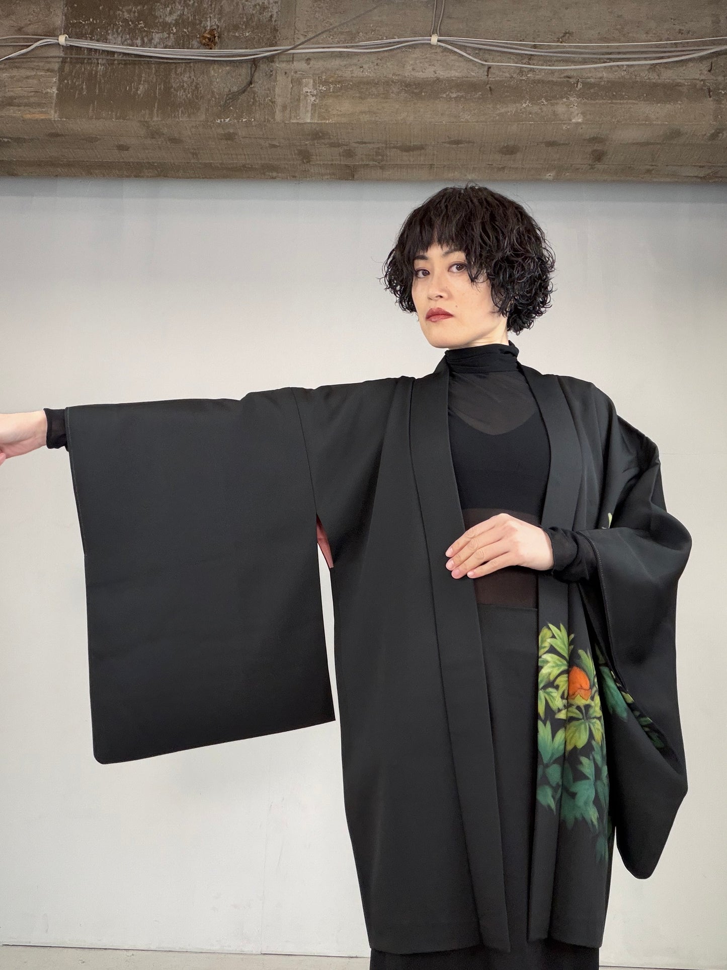 VINTAGE BLACK HAORI  "botan, BLK120"