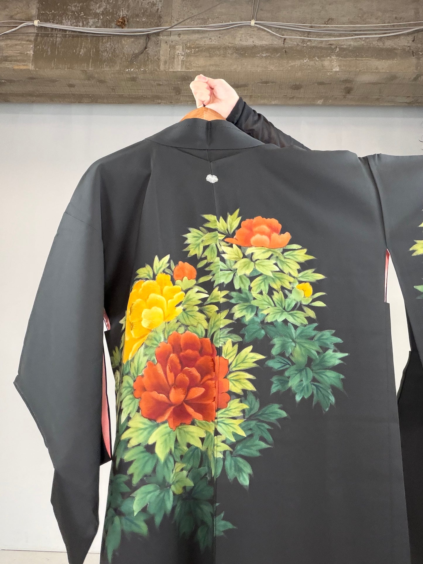 VINTAGE BLACK HAORI  "botan, BLK120"