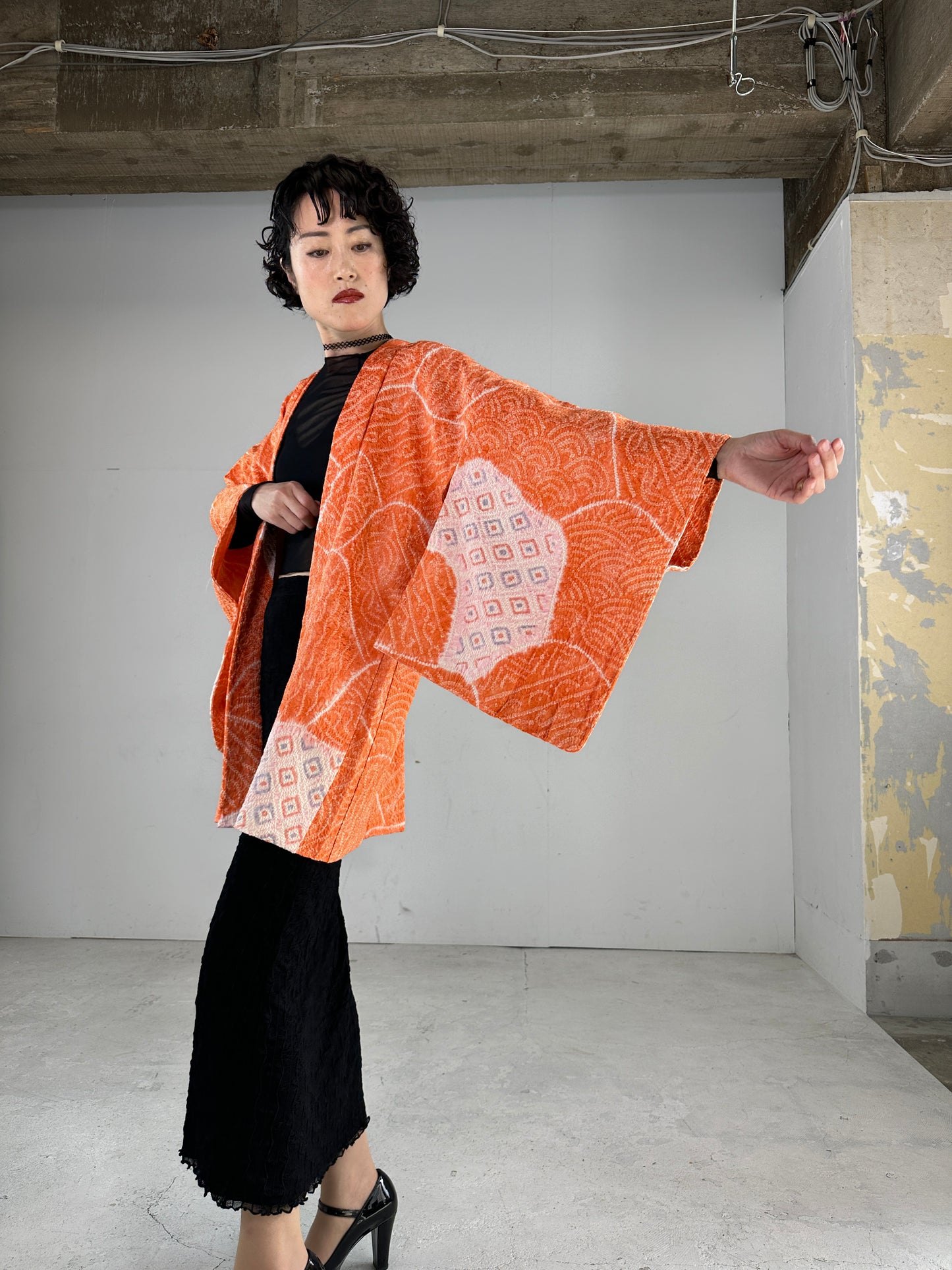 VINTAGE SHIBORI HAORI kujyaku seigaiha