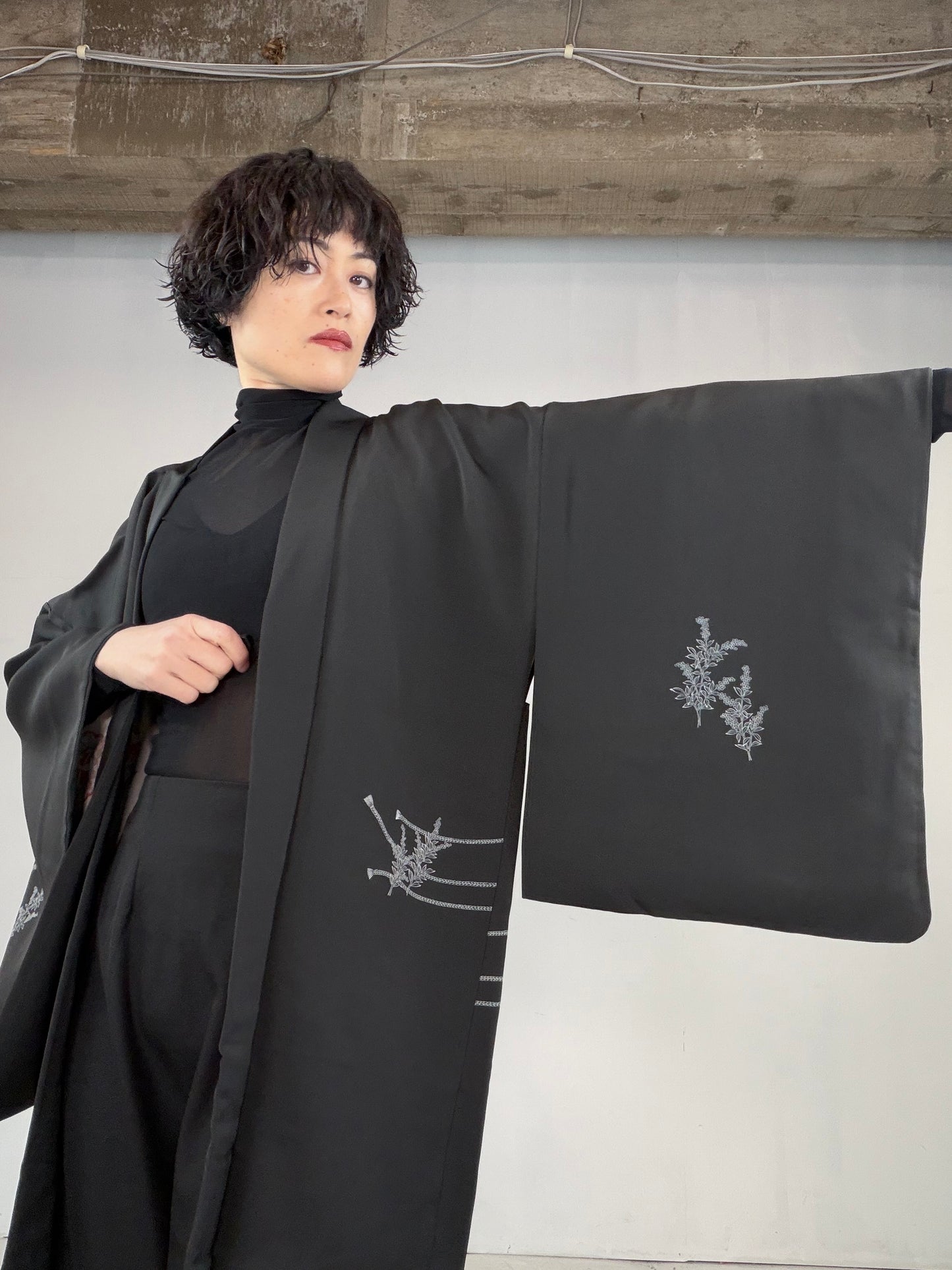 VINTAGE BLACK HAORI  "ougi, BLK122"
