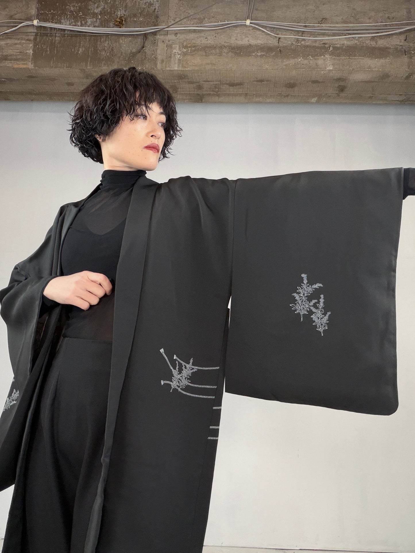 VINTAGE BLACK HAORI  "ougi, BLK122"