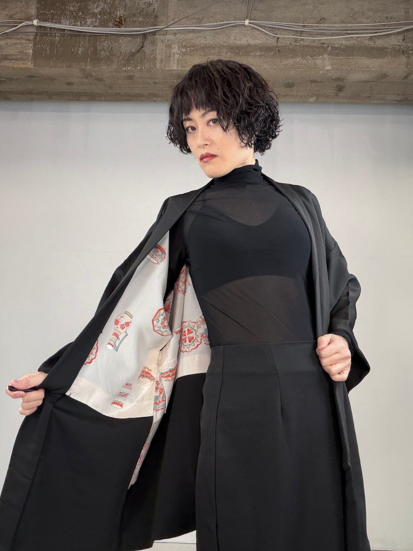 VINTAGE BLACK HAORI  "ougi, BLK122"