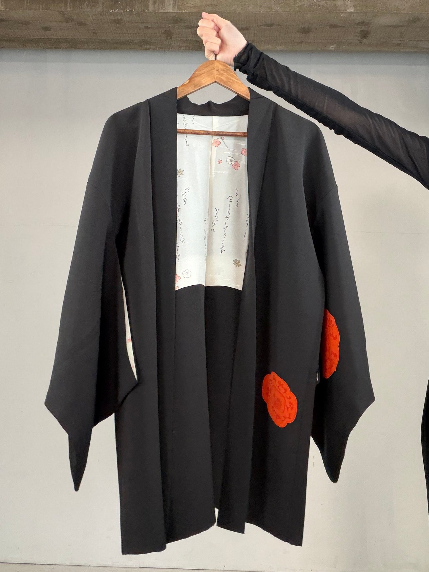 VINTAGE BLACK HAORI  "takarabako, BLK124"