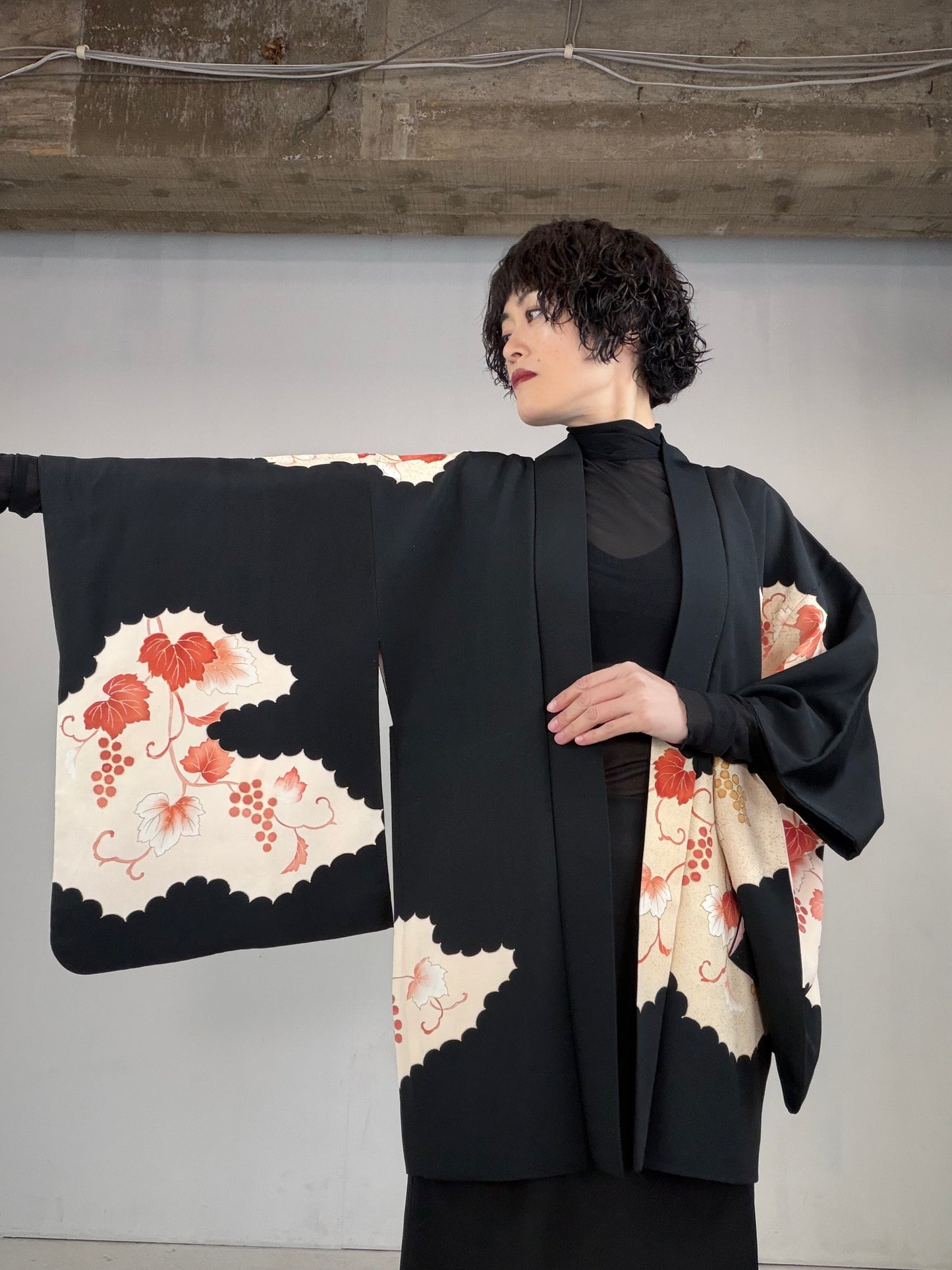 VINTAGE BLACK HAORI  "budou, BLK126"