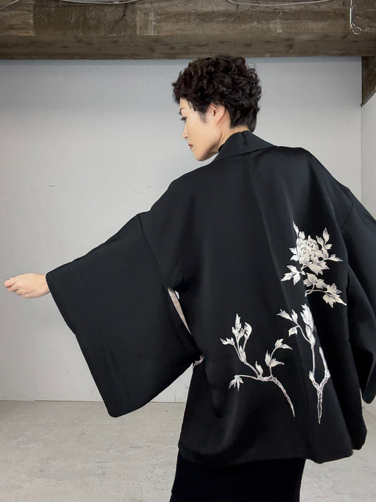 VINTAGE BLACK HAORI "painted,  silver flower"