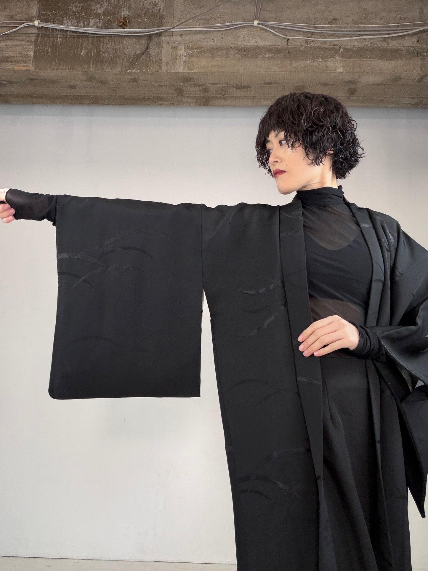 VINTAGE BLACK HAORI  "shibakusa, BLK125"