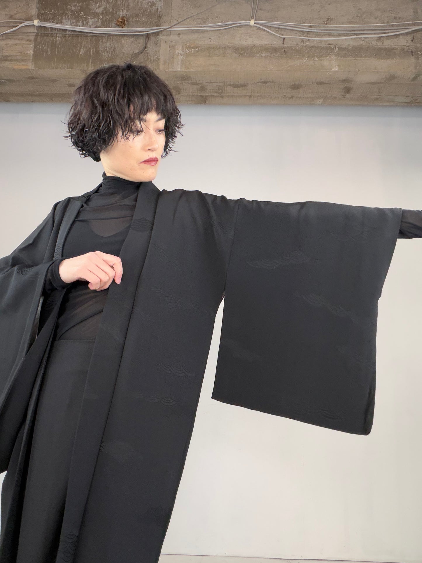 VINTAGE BLACK HAORI  "seigaiha, BLK129"